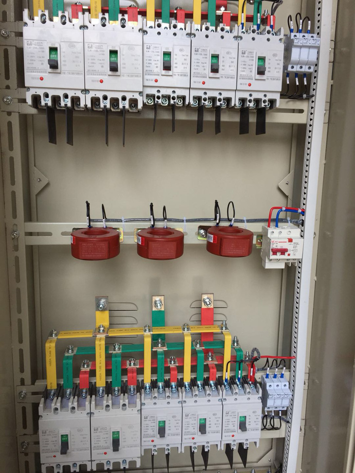 国产亚洲美日韩AV中文字幕无码成人