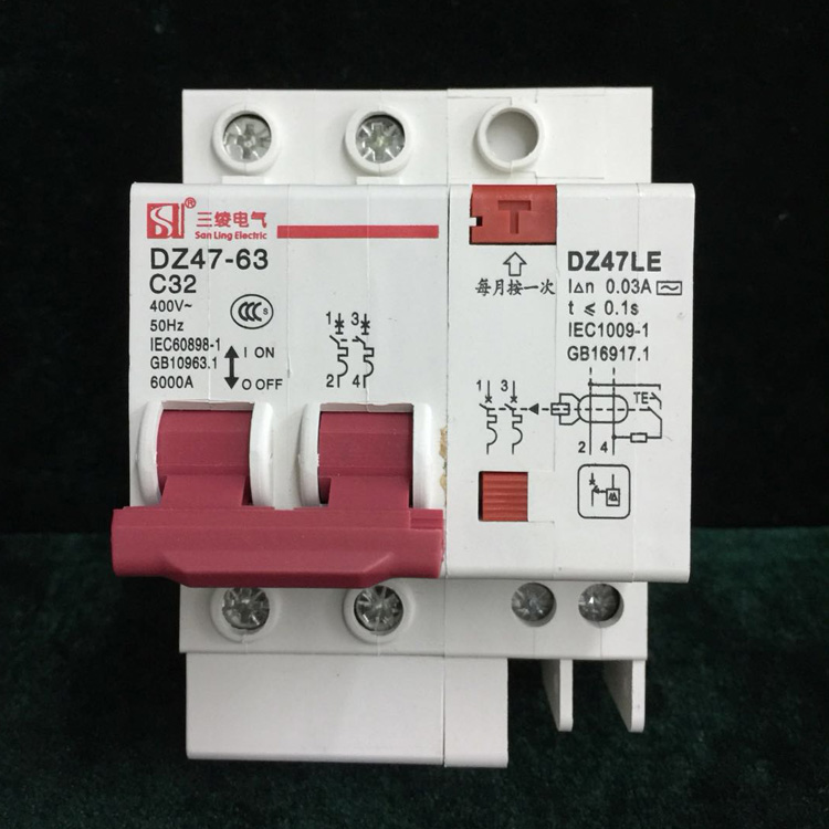 国产亚洲美日韩AV中文字幕无码成人