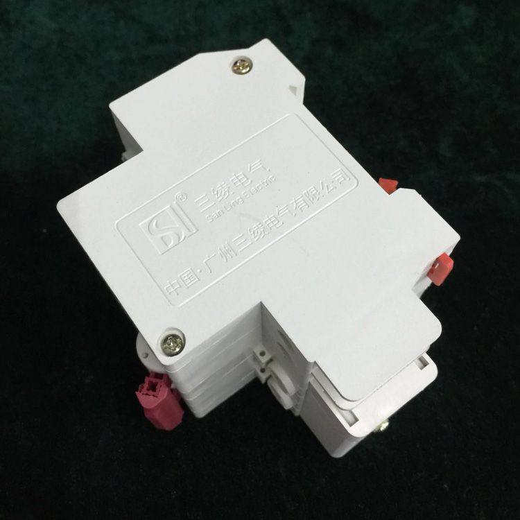 国产亚洲美日韩AV中文字幕无码成人