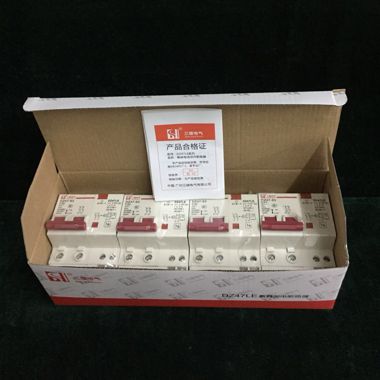 国产亚洲美日韩AV中文字幕无码成人