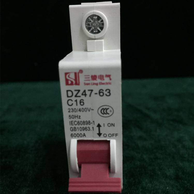 国产亚洲美日韩AV中文字幕无码成人