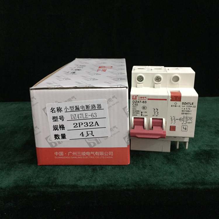 国产亚洲美日韩AV中文字幕无码成人