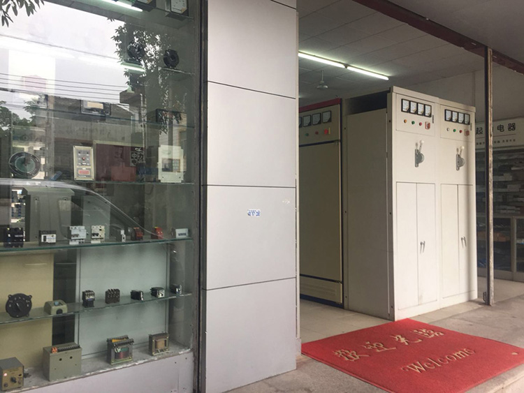 国产亚洲美日韩AV中文字幕无码成人