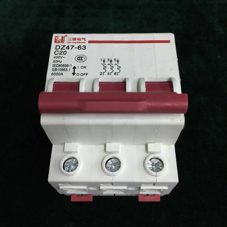 国产亚洲美日韩AV中文字幕无码成人