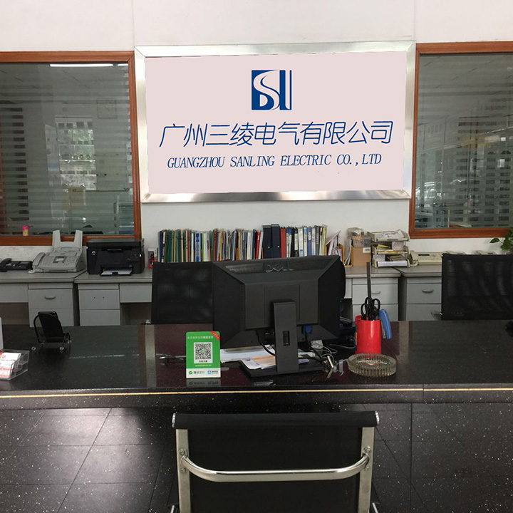 国产亚洲美日韩AV中文字幕无码成人