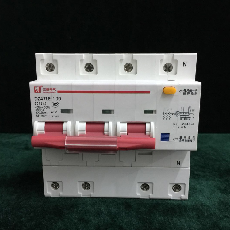 国产亚洲美日韩AV中文字幕无码成人