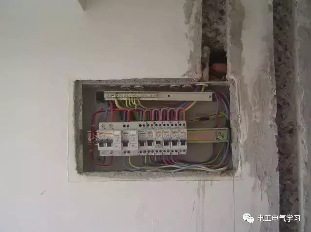 国产亚洲美日韩AV中文字幕无码成人