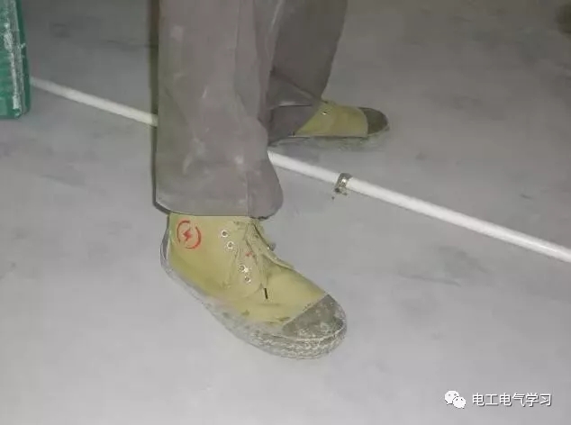 国产亚洲美日韩AV中文字幕无码成人