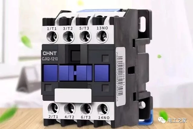 国产亚洲美日韩AV中文字幕无码成人