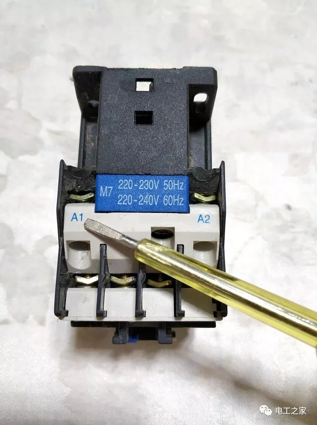 国产亚洲美日韩AV中文字幕无码成人