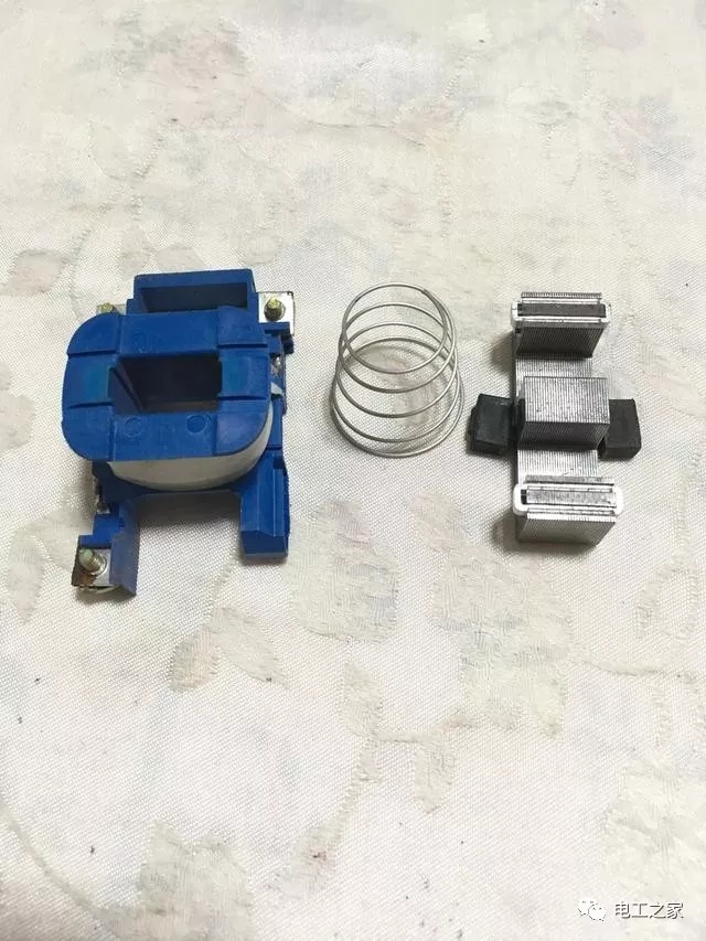 国产亚洲美日韩AV中文字幕无码成人