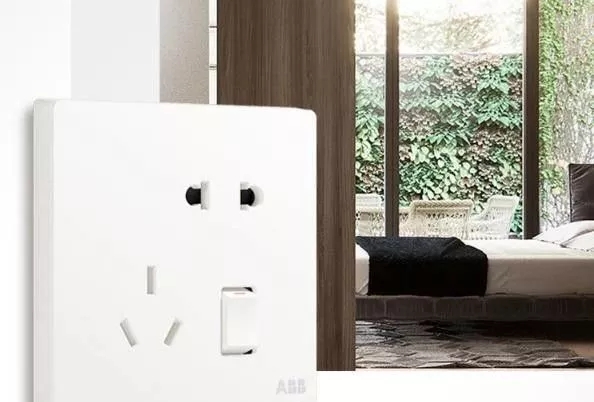 国产亚洲美日韩AV中文字幕无码成人