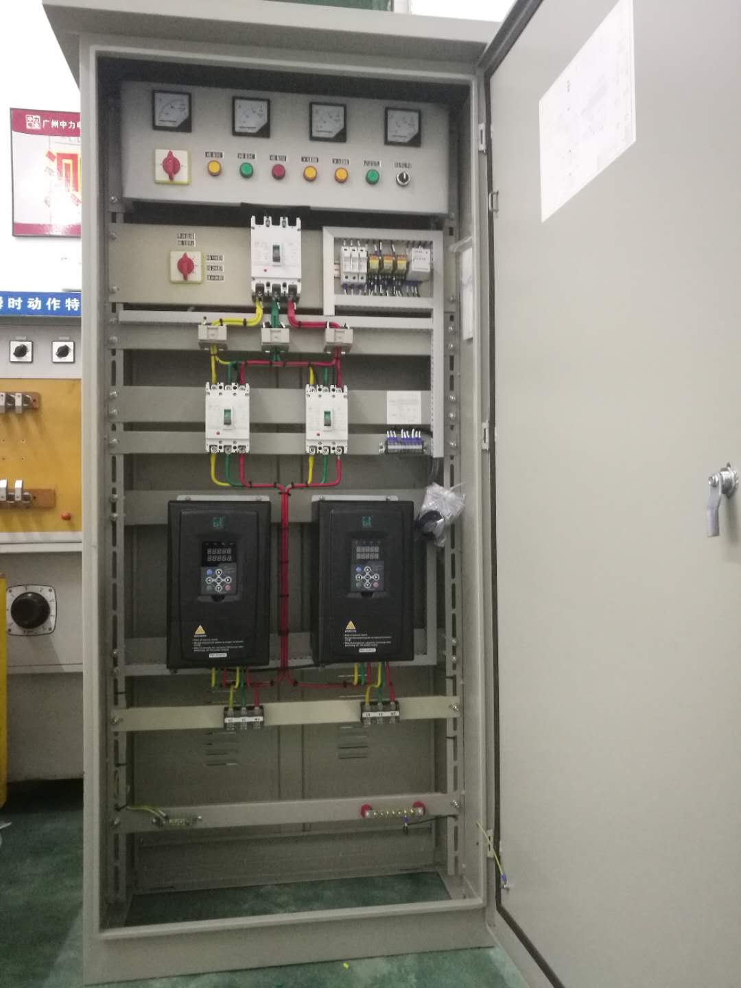 国产亚洲美日韩AV中文字幕无码成人