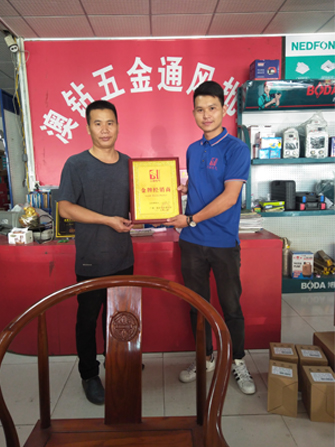 国产亚洲美日韩AV中文字幕无码成人